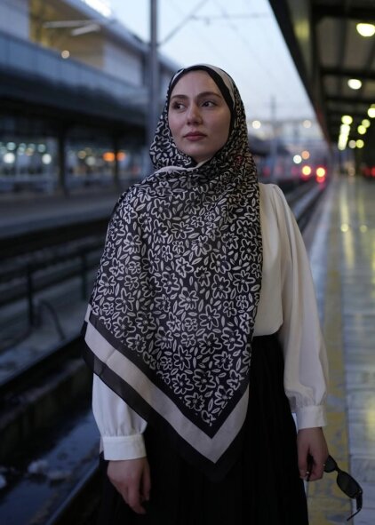 FLORA LİNE ŞAL - SIYAH BEYAZ - 