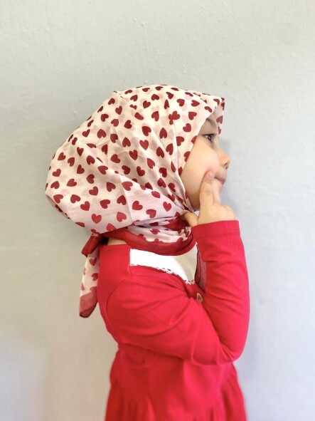 KİDS KIRMIZI KALP DESEN EŞARP - 2