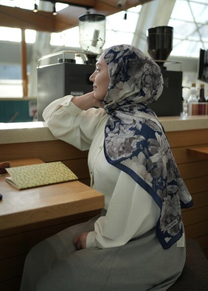 VELVET BLOOM ŞAL - LACIVERT BEJ - 6