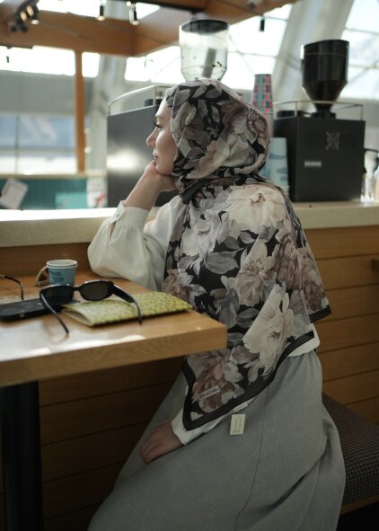 VELVET BLOOM ŞAL - SİYAH - BEJ - 3